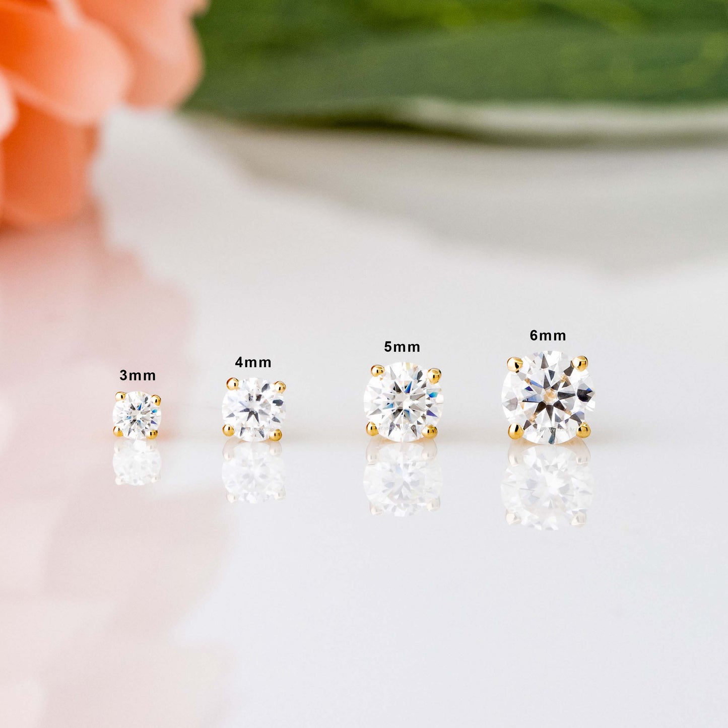Jewelry Avalanche 14K Gold Solitaire Moissanite Stud Earrings