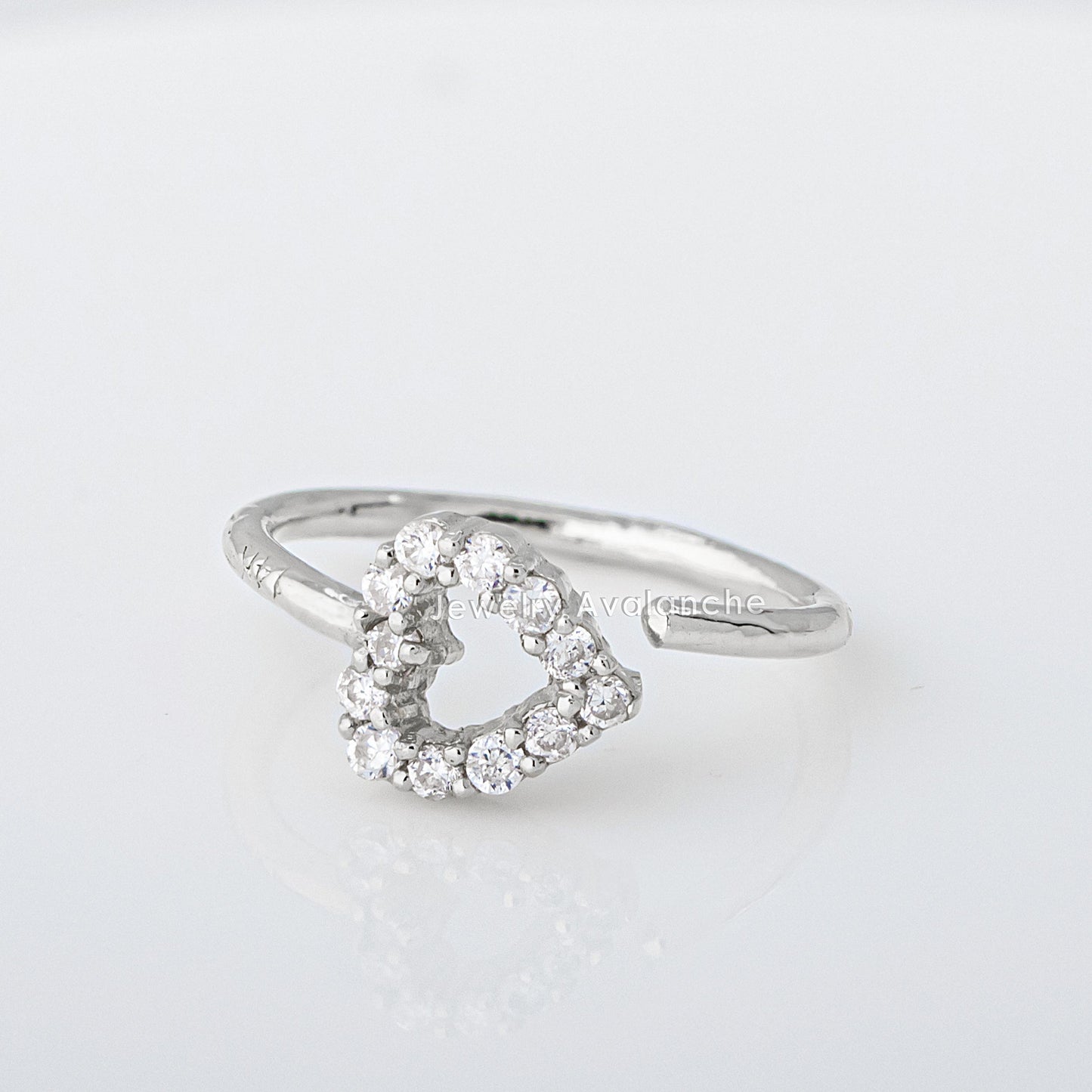 Jewelry Avalanche 20G 14K Gold 0.11ctw Diamond Heart Nose Hoop Ring, Twist-open 5/16"(8mm)
