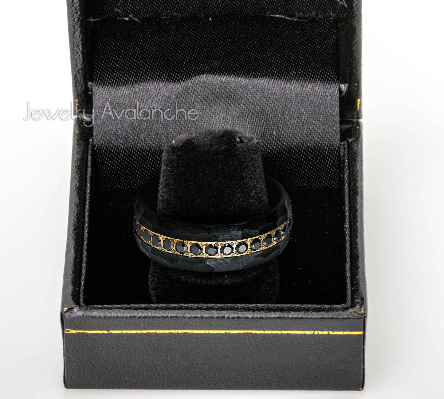Jewelry Avalanche Hammered Finish Tungsten Carbide Mens Eternity Wedding Band, Comfort-fit, 8mm