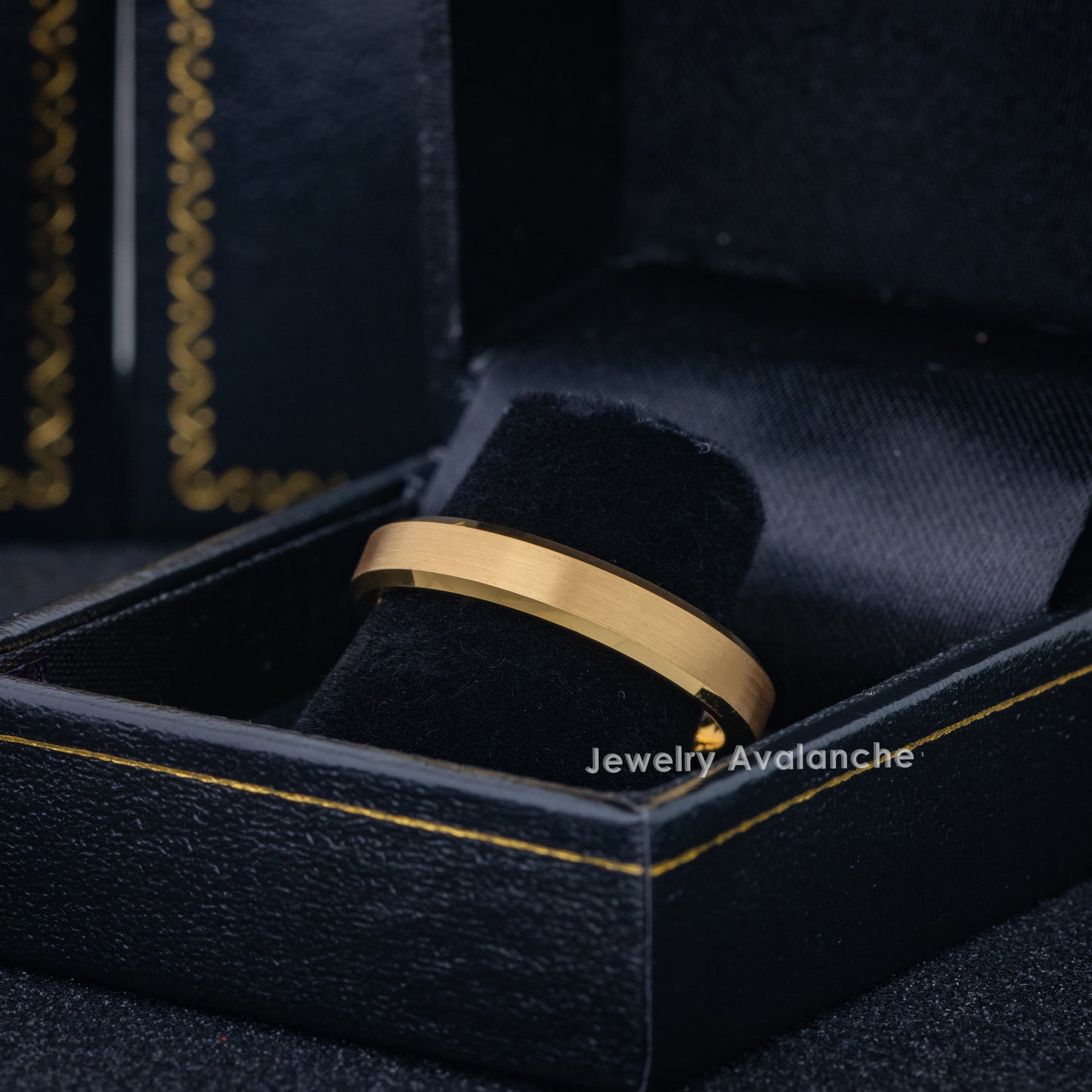 Jewelry Avalanche 4mm Beveled Gold IP Brushed Tungsten Carbide Men Women Wedding Band
