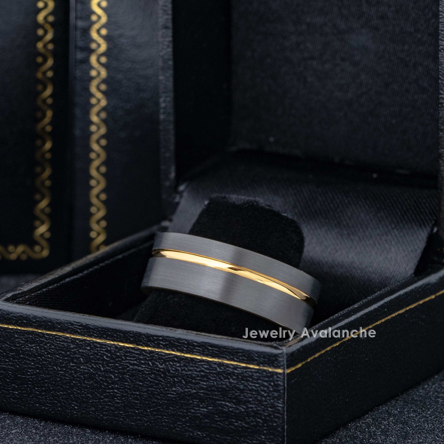 Jewelry Avalanche Gold & Gunmetal IP Grooved Tungsten Carbide Mens Wedding Band Pipe Cut