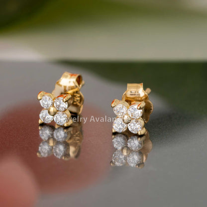 Jewelry Avalanche Womens 14K Gold 4-Stone 0.24 ctw Diamond Stud Earrings