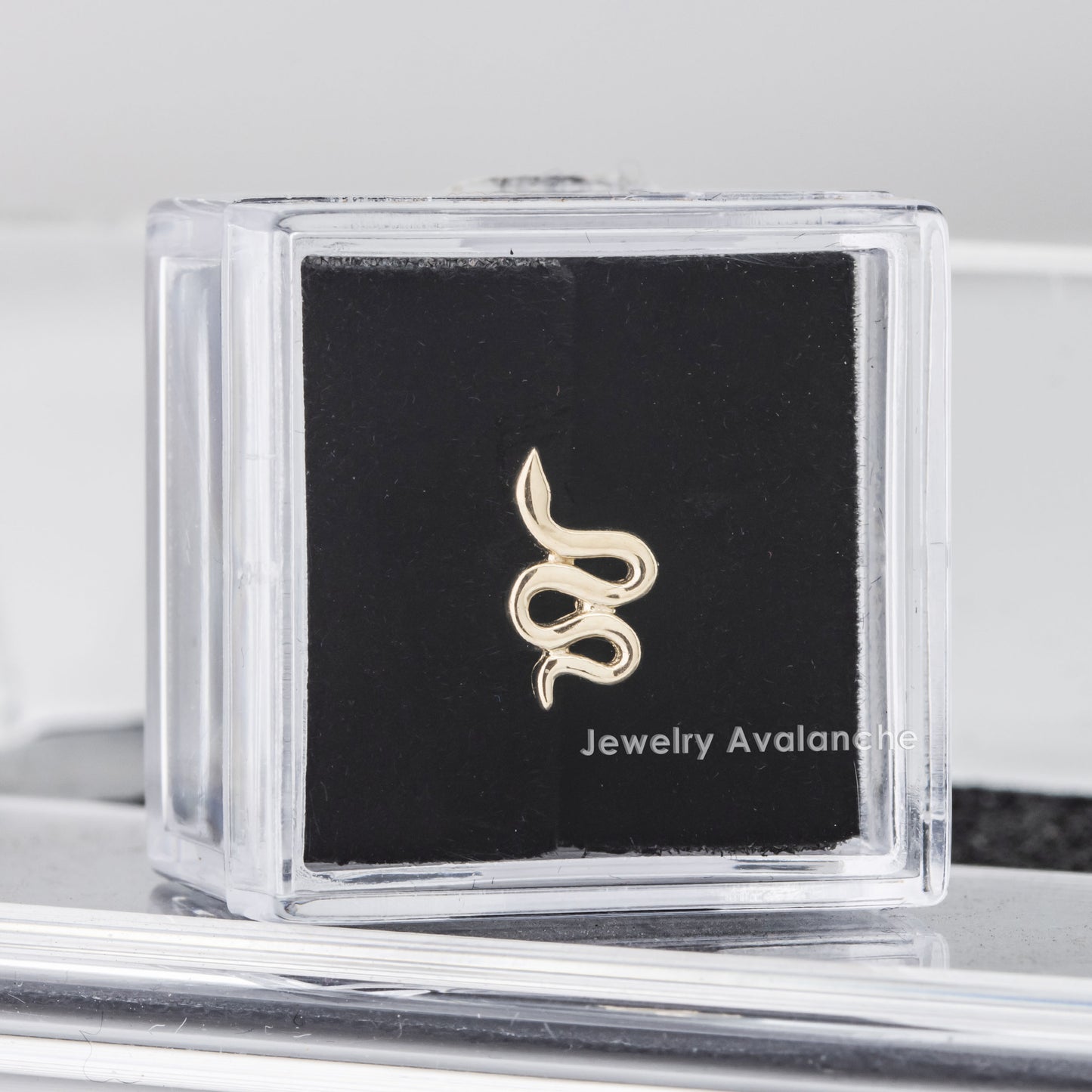Jewelry Avalanche Solid 14K Gold Snake Labret Stud, Helix, Tragus, 8mm Post, Internally Threaded, Flat Back
