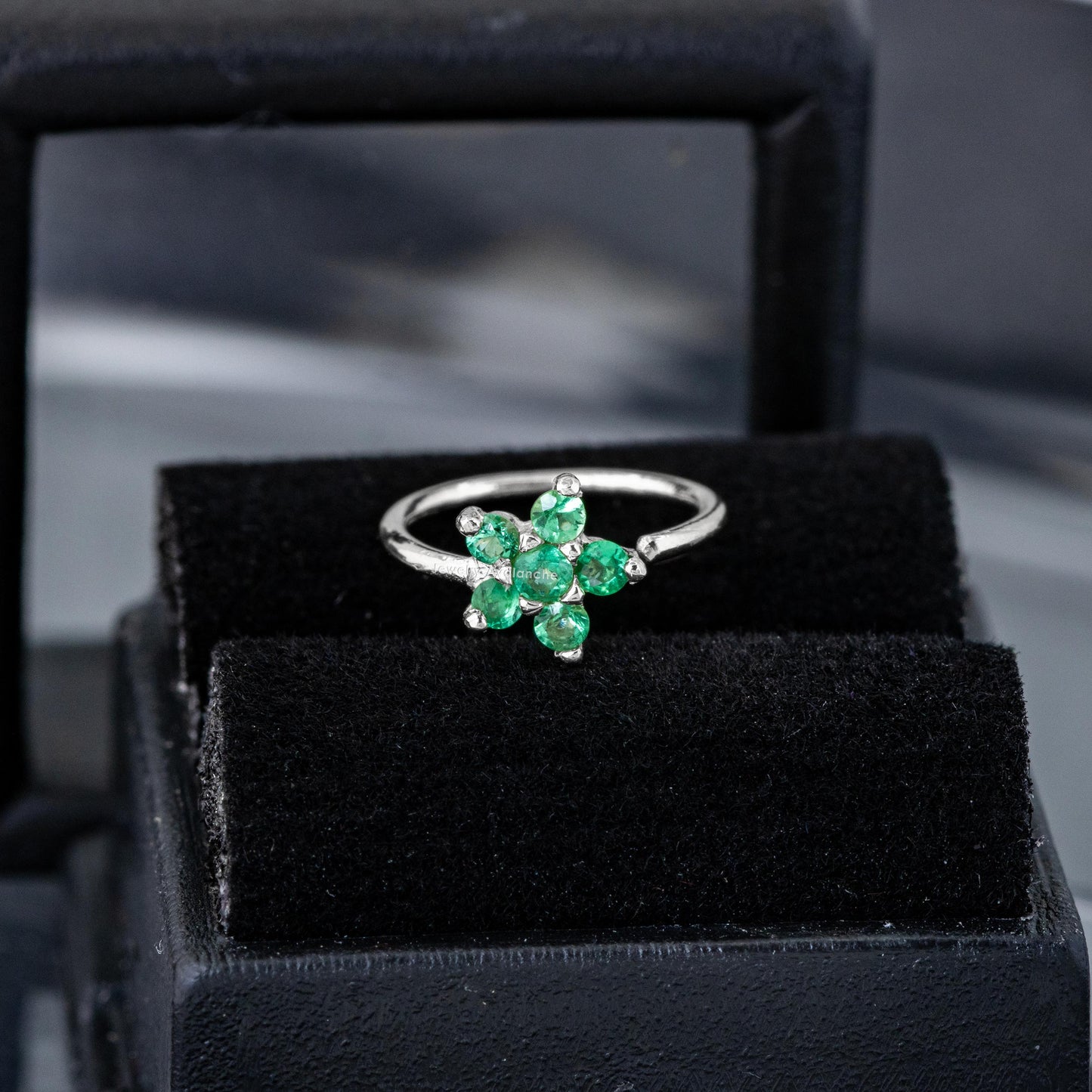 Jewelry Avalanche Ladies 20G 14K Gold Emerald Flower Nose Hoop Ring, 5/16"(8mm)