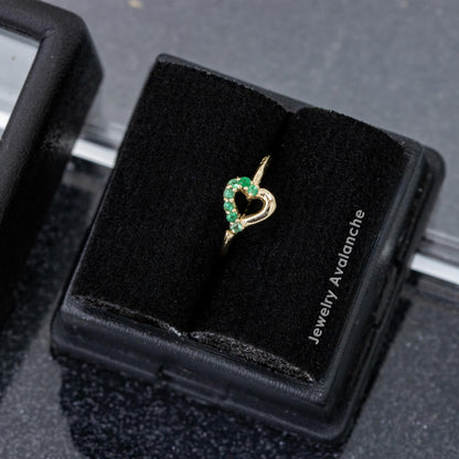 Jewelry Avalanche Ladies 14K Gold Emerald Heart Nose Hoop Ring, 20G, 8mm