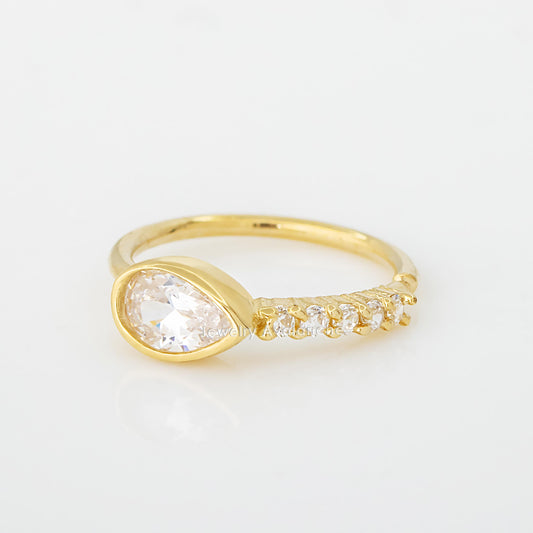 Jewelry Avalanche 14K Gold Bezel Set Pear-shape Nose Hoop Ring, 20G, 8mm, Twist-open