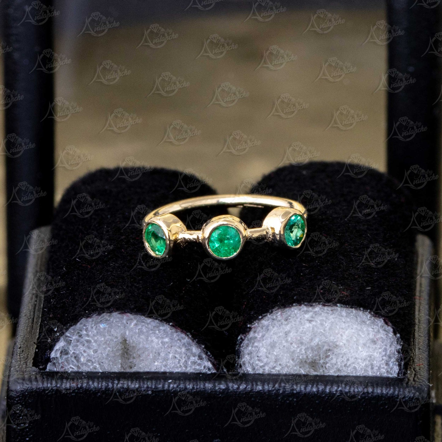 Jewelry Avalanche 20G 14K Gold 3-stone Bezel Set Emerald Nose Hoop, 8mm, May Birthstone