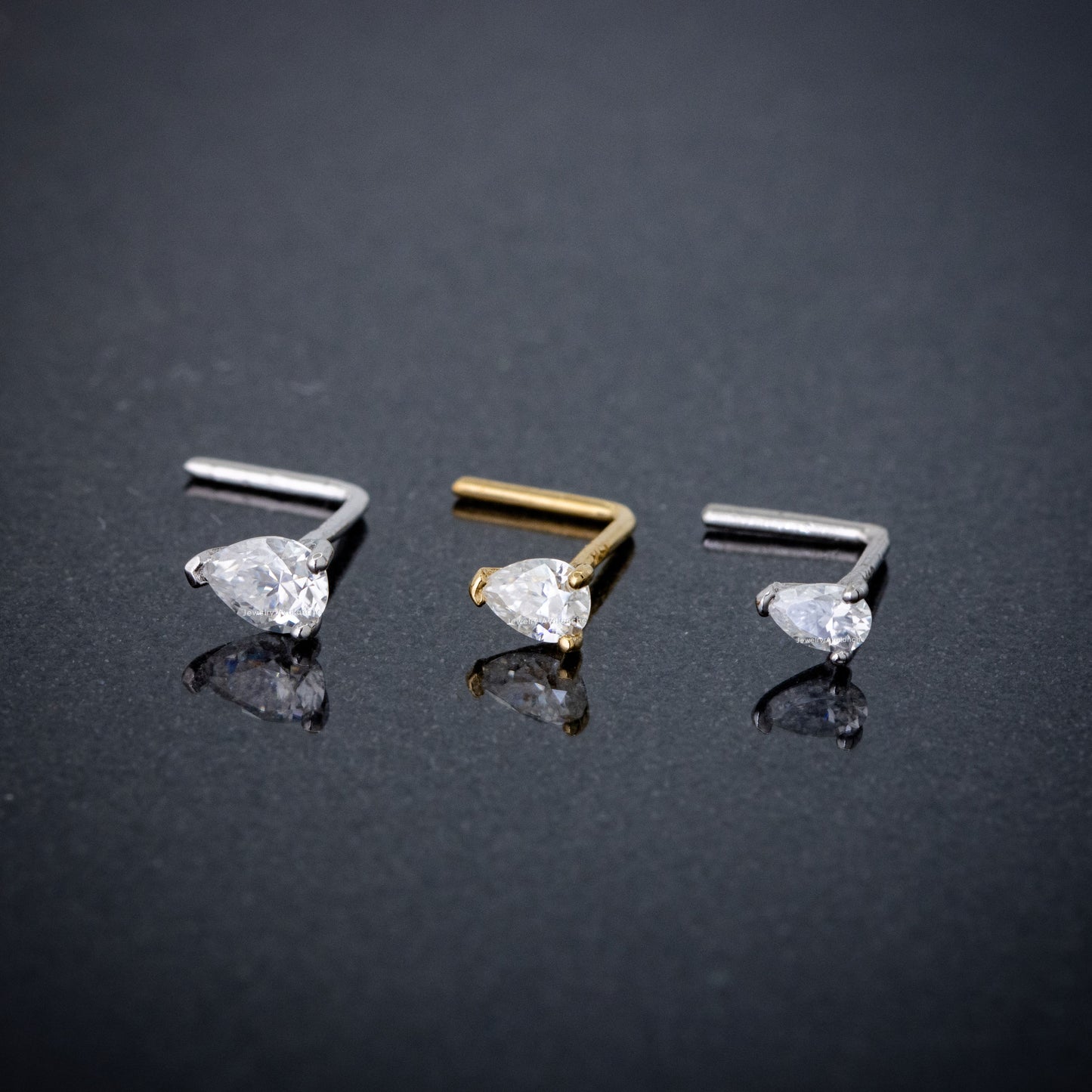 Jewelry Avalanche 22G 14K Gold Pear-shape Moissanite L-Shape Nose Stud