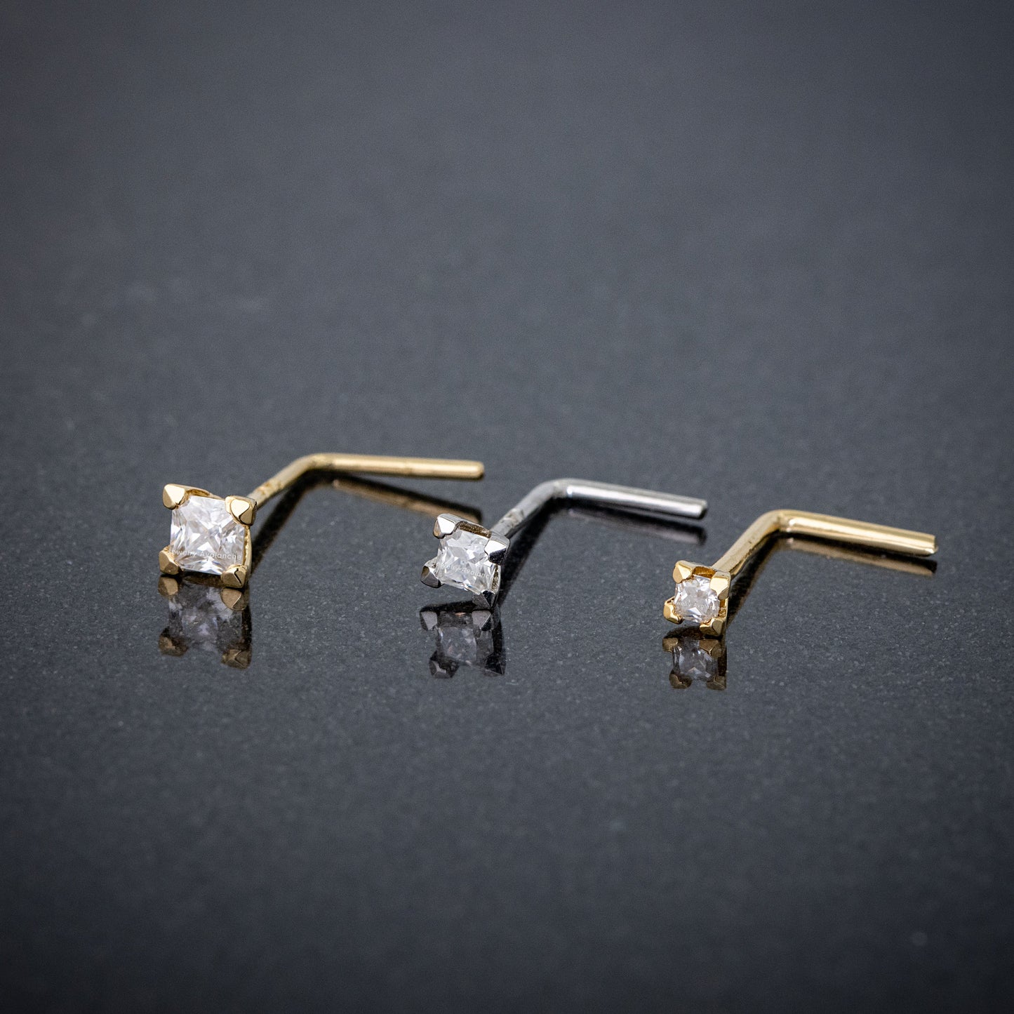 Jewelry Avalanche V-Prong Set Princess Cut Moissanite L-Shape Nose Stud, Solid 14K Gold, 22G