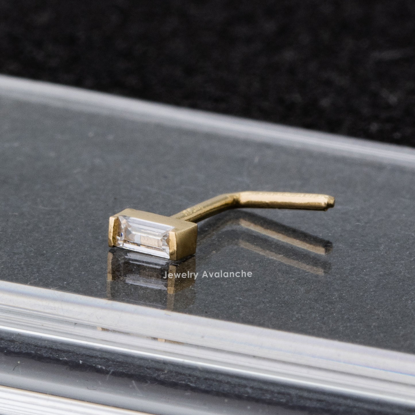 Jewelry Avalanche 20G 14K Gold L-Shape Nose Stud – Bar Set Baguette CZ Nose Jewelry