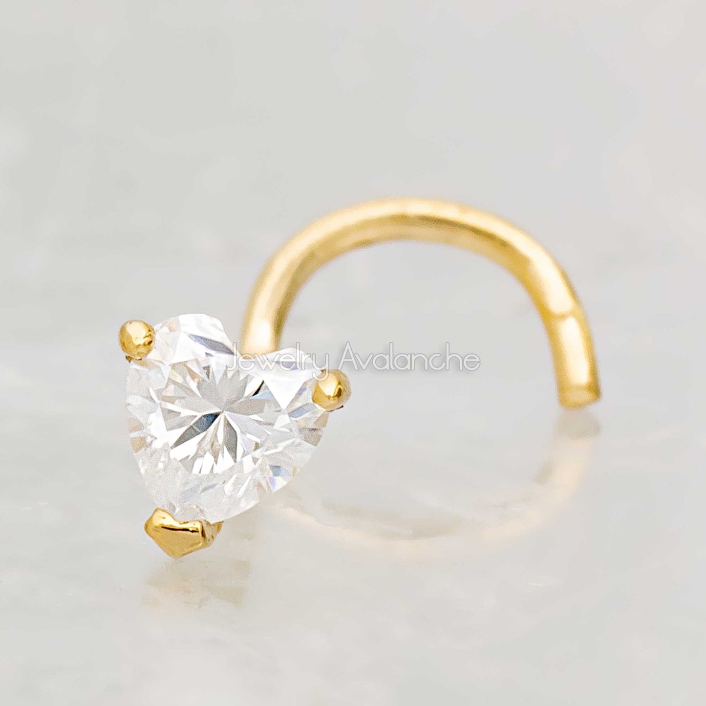 Jewelry Avalanche 22G 14K Gold Heart-shape Moissanite Nose Screw Nose Stud