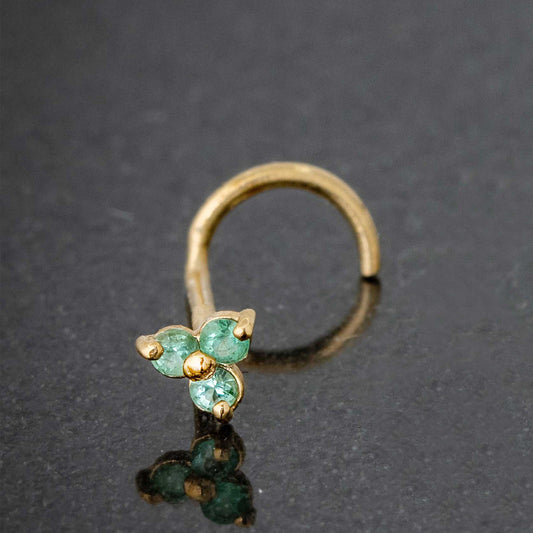 Jewelry Avalanche 3-stone Emerald Screw Nose Stud 22G Solid 14K Gold