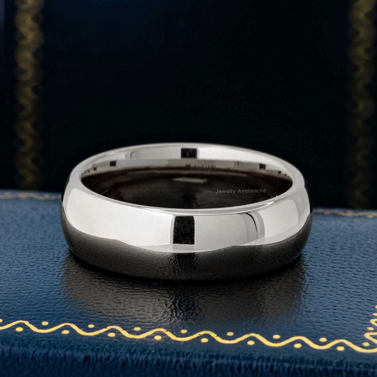 Jewelry Avalanche Polished Shiny Dome Tungsten Carbide Wedding Band, Comfort-fit, 8mm