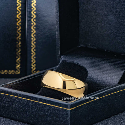 Jewelry Avalanche Gold IP Polished Finish Dome Tungsten Carbide Wedding Band, Comfort-fit, 9mm