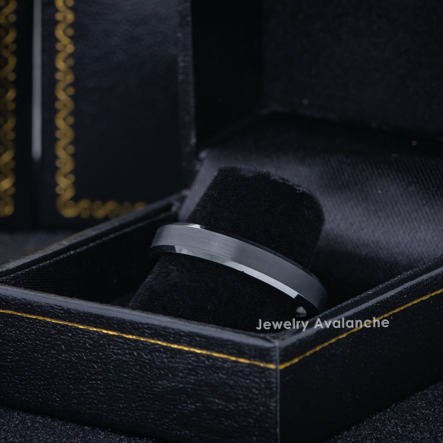 Jewelry Avalanche 2-Tone 4mm Beveled Black IP Tungsten Carbide Men Women Wedding Band