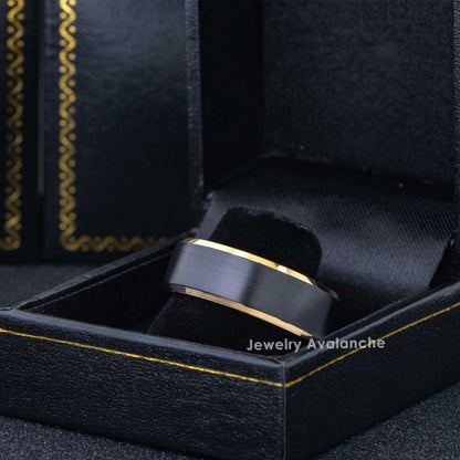 Jewelry Avalanche Mens Black & Gold Tungsten Carbide Wedding Band, Comfort-fit, Beveled Edge, 8mm