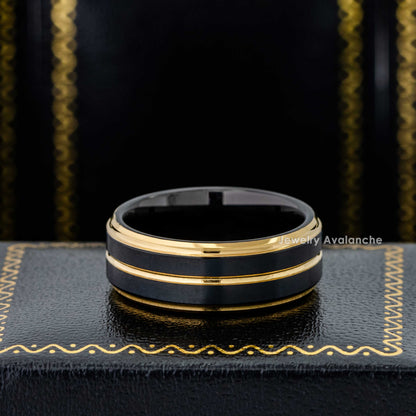 Jewelry Avalanche 2-Tone Black & Gold Tungsten Carbide Wedding Band, Center Grooved, Comfort-fit, 8mm