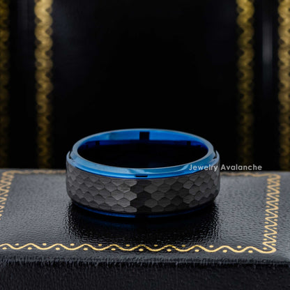 Jewelry Avalanche 8mm Stepped Black & Blue IP Hammered Tungsten Carbide Mens Wedding Band