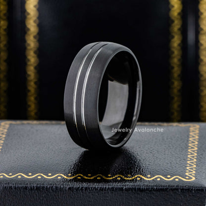 Jewelry Avalanche 8mm Striped Dome Black Tungsten Carbide Mens Wedding Band