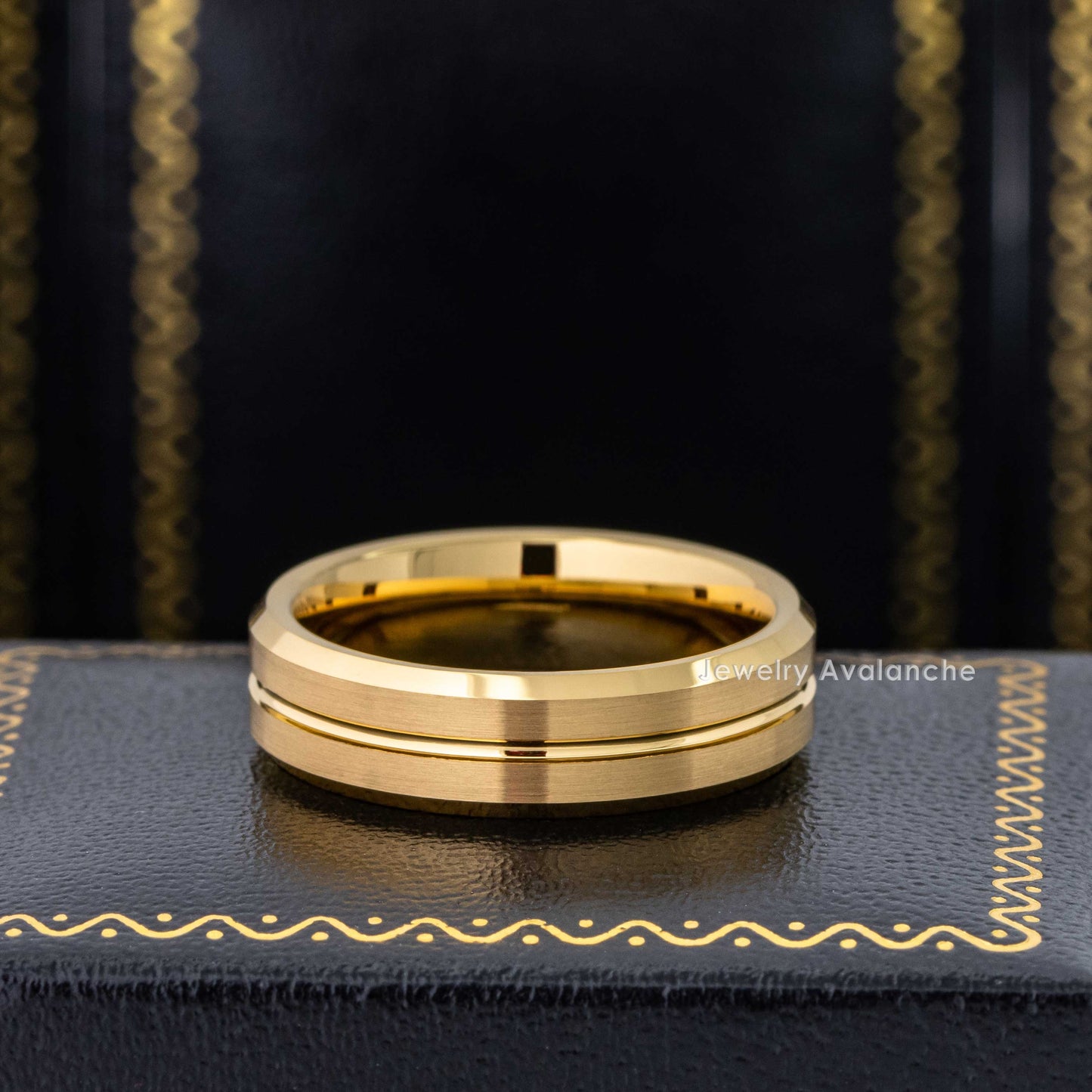 Jewelry Avalanche 6mm Beveled Gold IP Grooved Tungsten Carbide Men Women Wedding Band