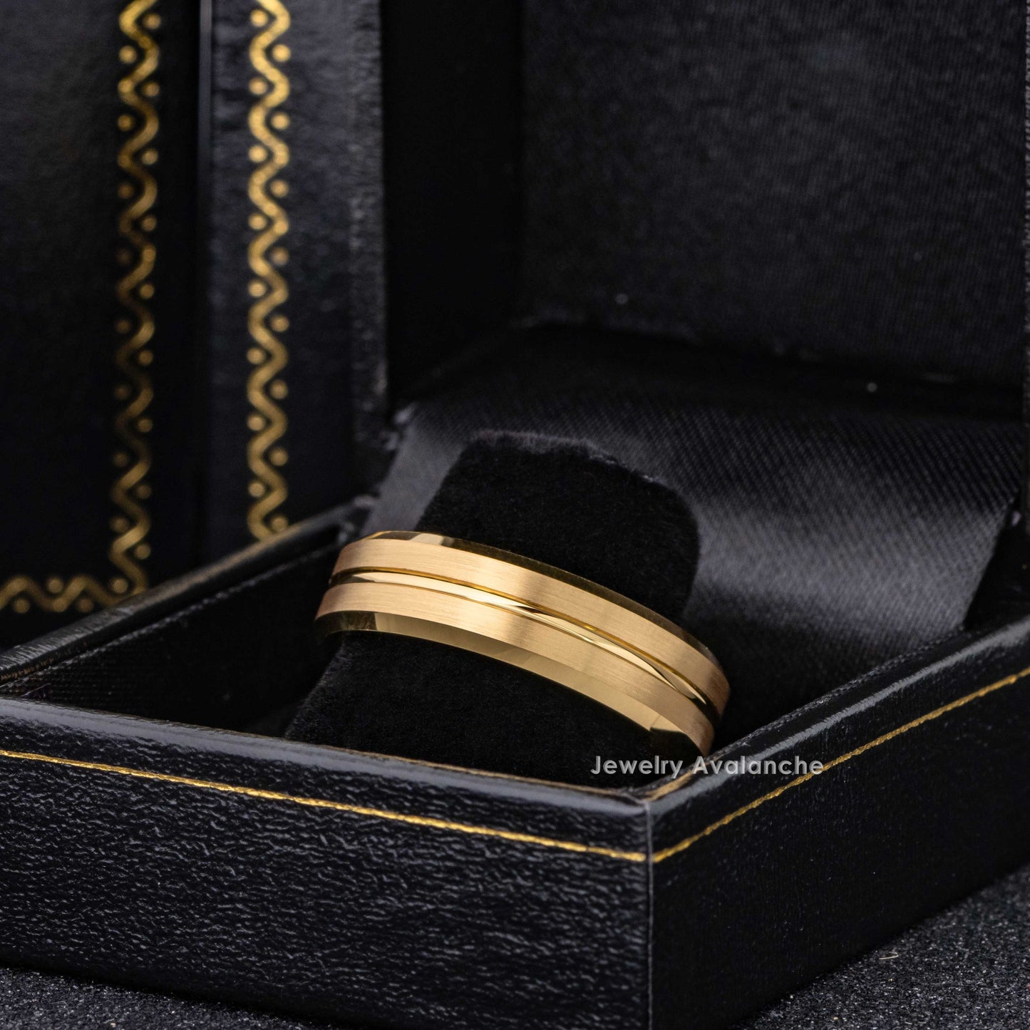 Jewelry Avalanche 6mm Beveled Gold IP Grooved Tungsten Carbide Men Women Wedding Band