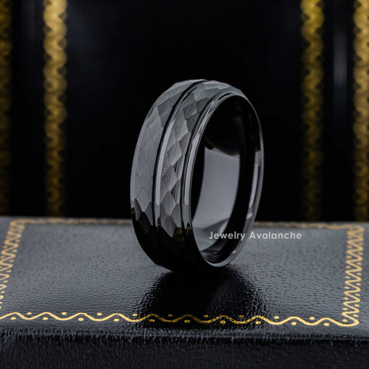 Jewelry Avalanche 8mm Black Faceted Tungsten Carbide Mens Wedding Band Comfort-fit