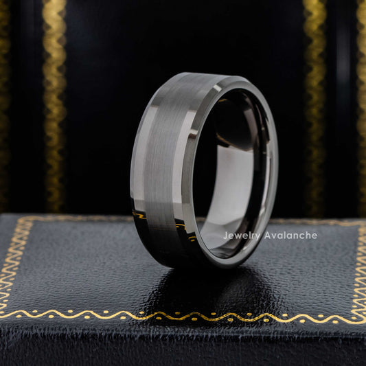 Jewelry Avalanche Mens Gunmetal Tungsten Carbide Wedding Band, Comfort-fit, Brushed Center Beveled Edge, 8mm
