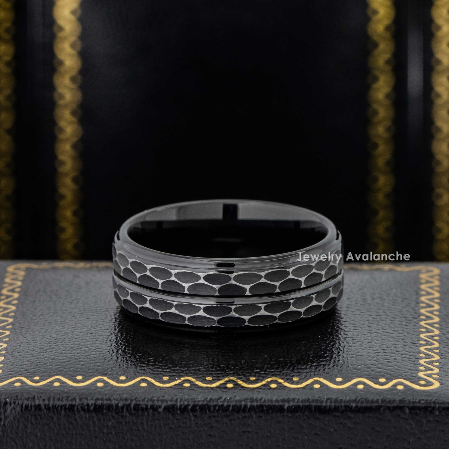 Jewelry Avalanche Rugged Leopard Spots Style Black Tungsten Carbide Mens Wedding Band 8mm